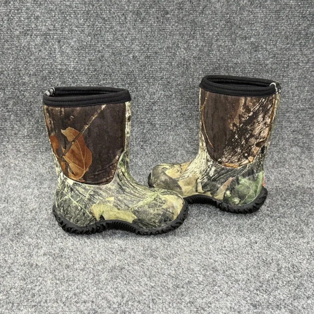 Bogs Classic Mid Waterproof Insulated Rain Boots Boy's 7 Mossy Oak Camo Hunting